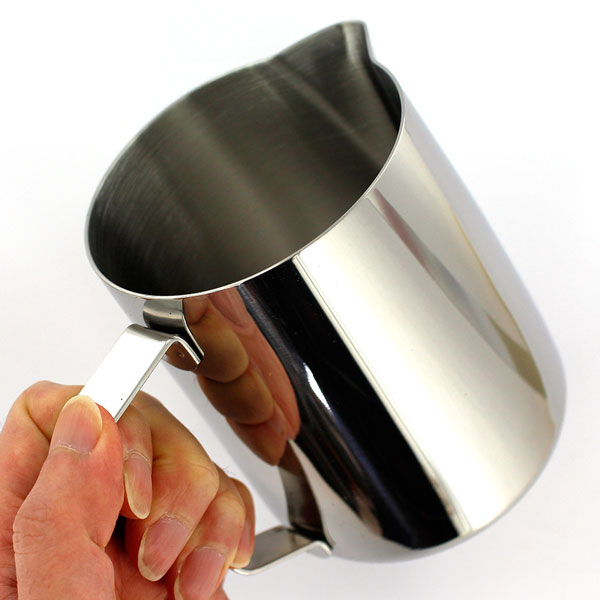 Revolution ���{�����[�V���� �U �N���V�b�N�s�b�`���[