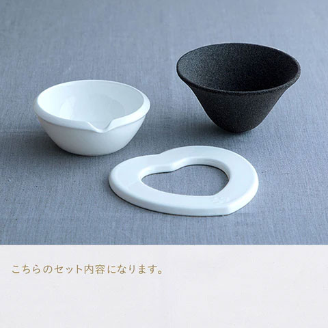 �T���L���[�A���^ �Z���t�B���^�[ 