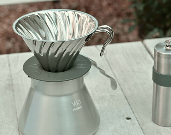 HARIO outdoor �n���I �A�E�g�h�A ���^���h���b�p�[