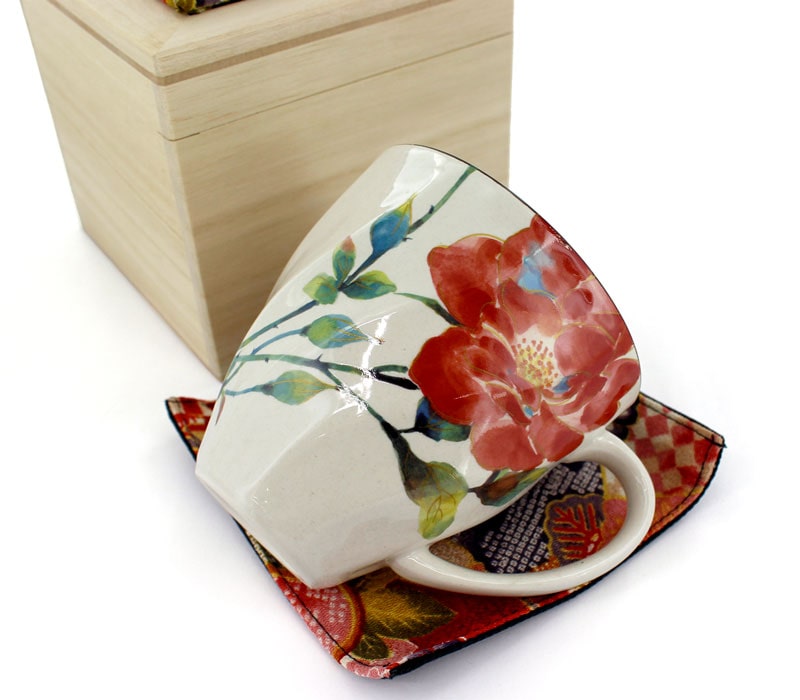 �Z���~�b�N�� �}�O�J�b�v 