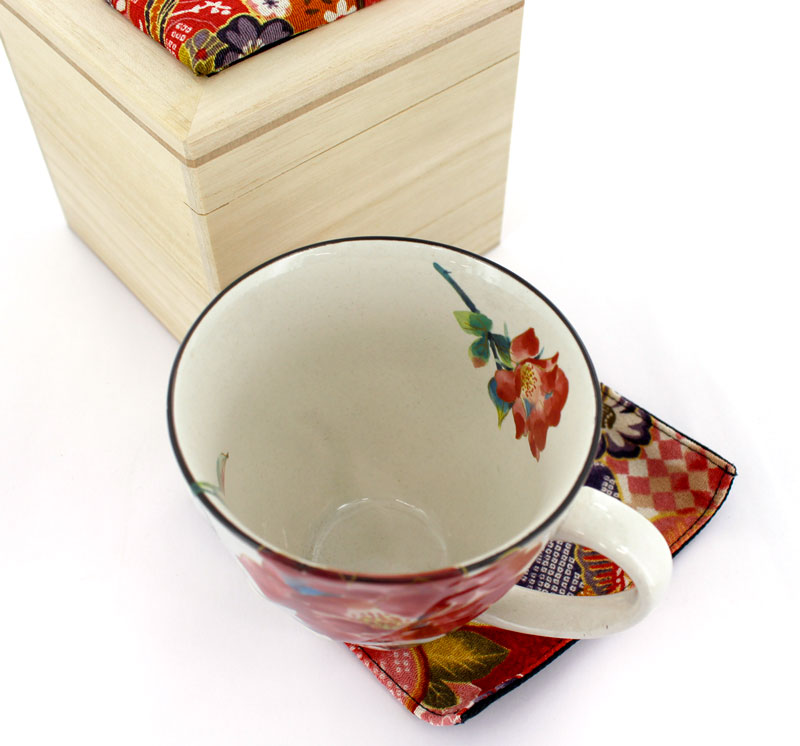 �Z���~�b�N�� �}�O�J�b�v 