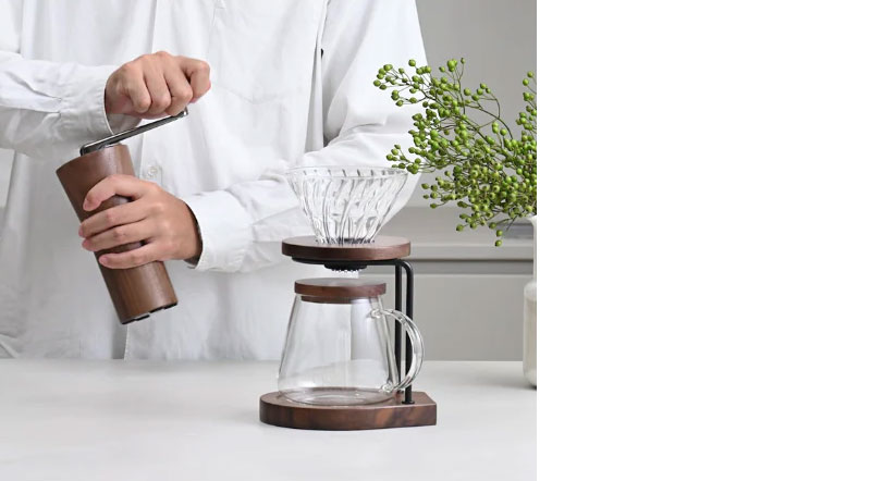 �n���I �E�H�[���i�b�g �V���[�Y 