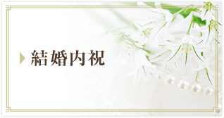 �������j